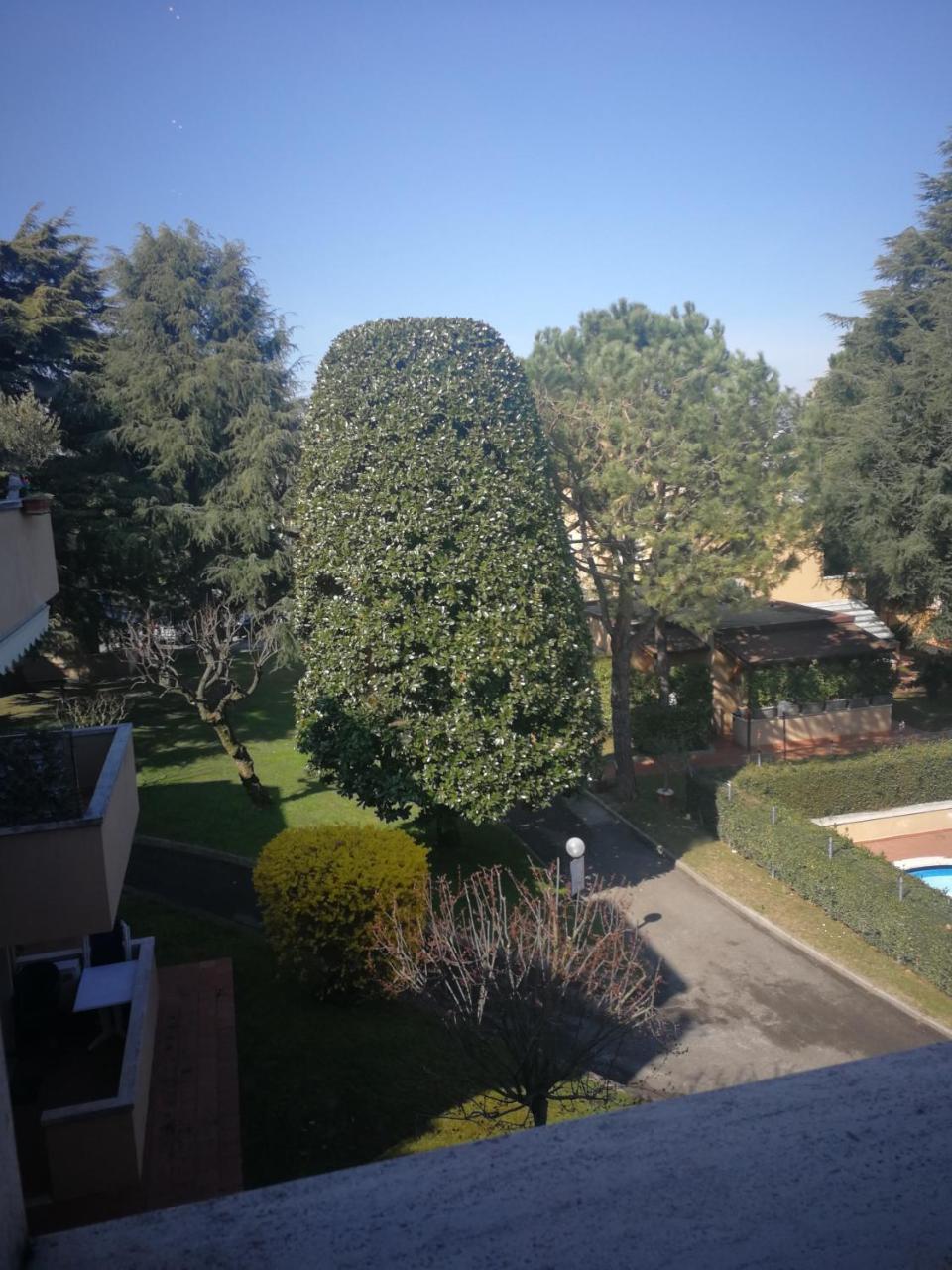 פסקיארה דל גארדה Appartamenti Massimiliano מראה חיצוני תמונה
